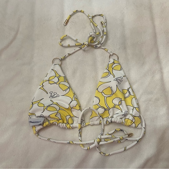 New! Indah Cheri Triangle Swim Top in Yellow Hibiscus floral 1310 - Picture 6 of 9